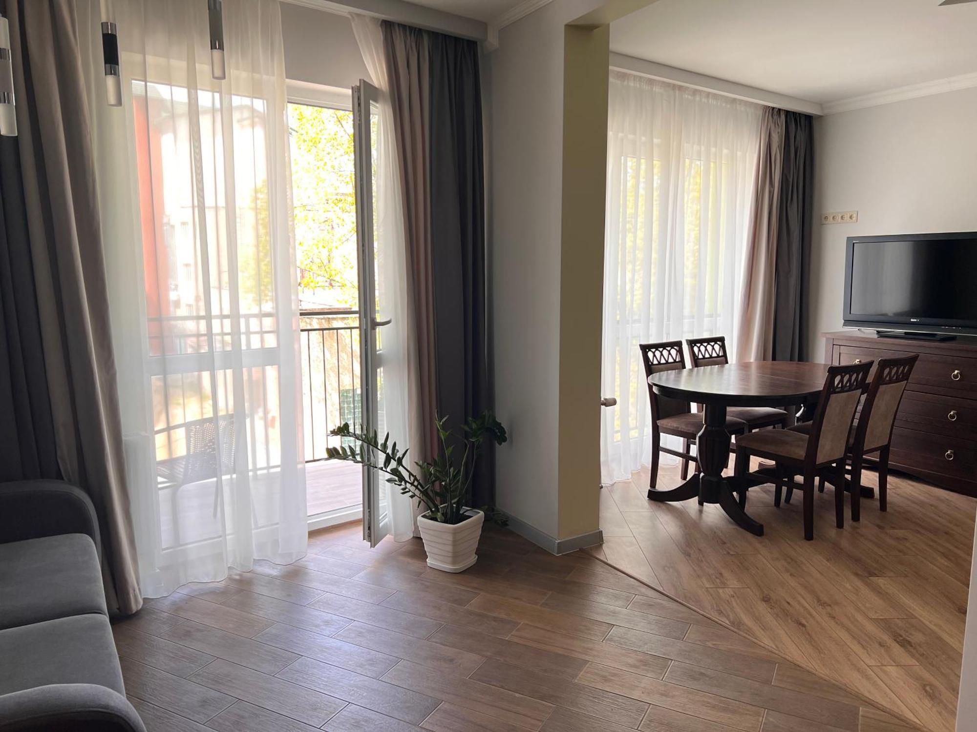 Osapart Comfortable Apartment In A Complex Great Britain Lviv Kültér fotó