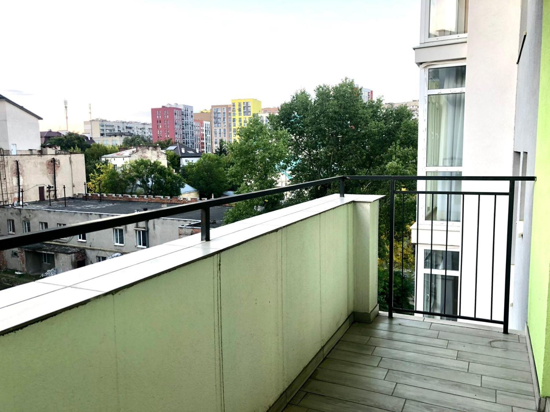 Osapart Comfortable Apartment In A Complex Great Britain Lviv Kültér fotó