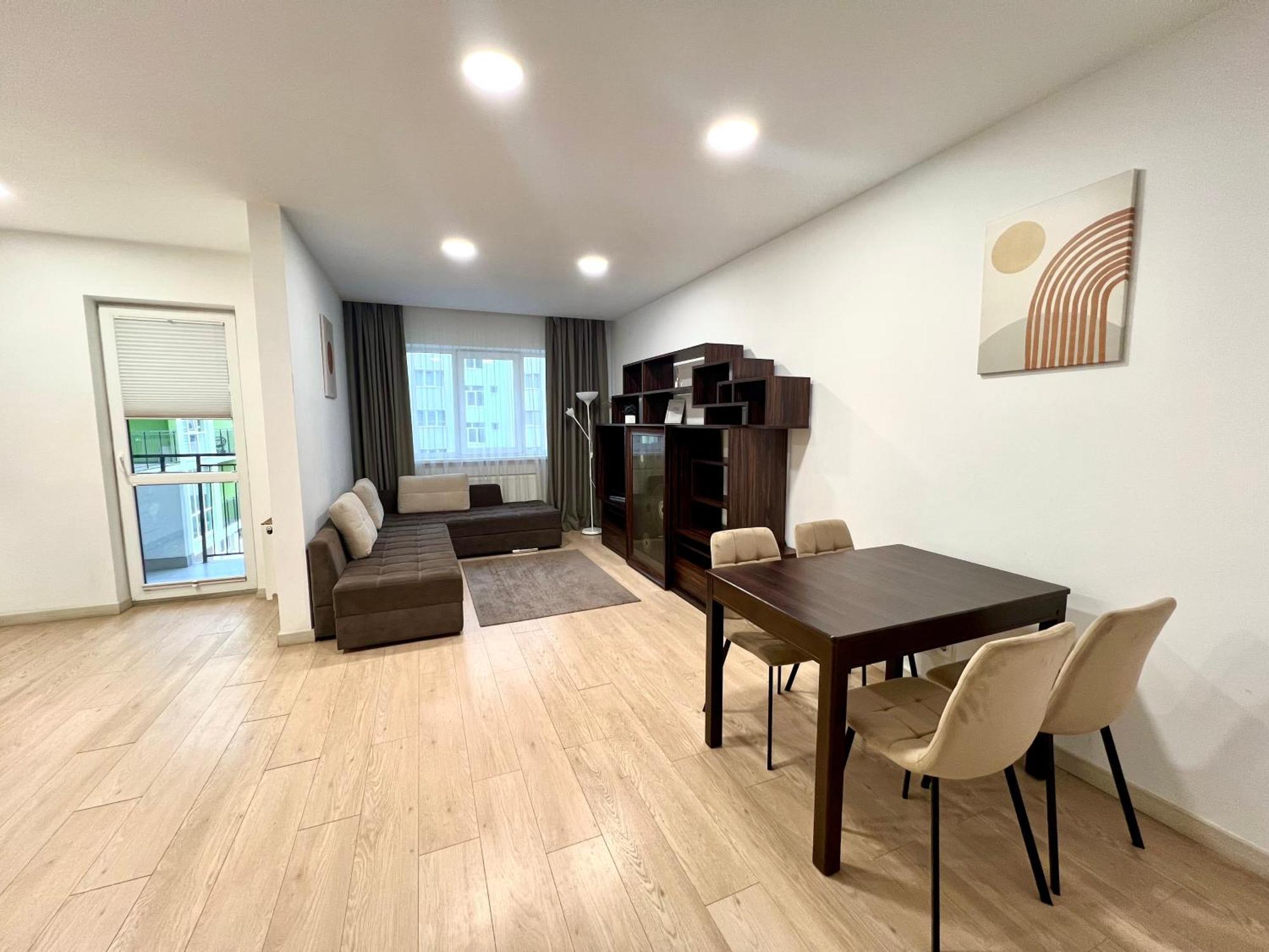 Osapart Comfortable Apartment In A Complex Great Britain Lviv Kültér fotó