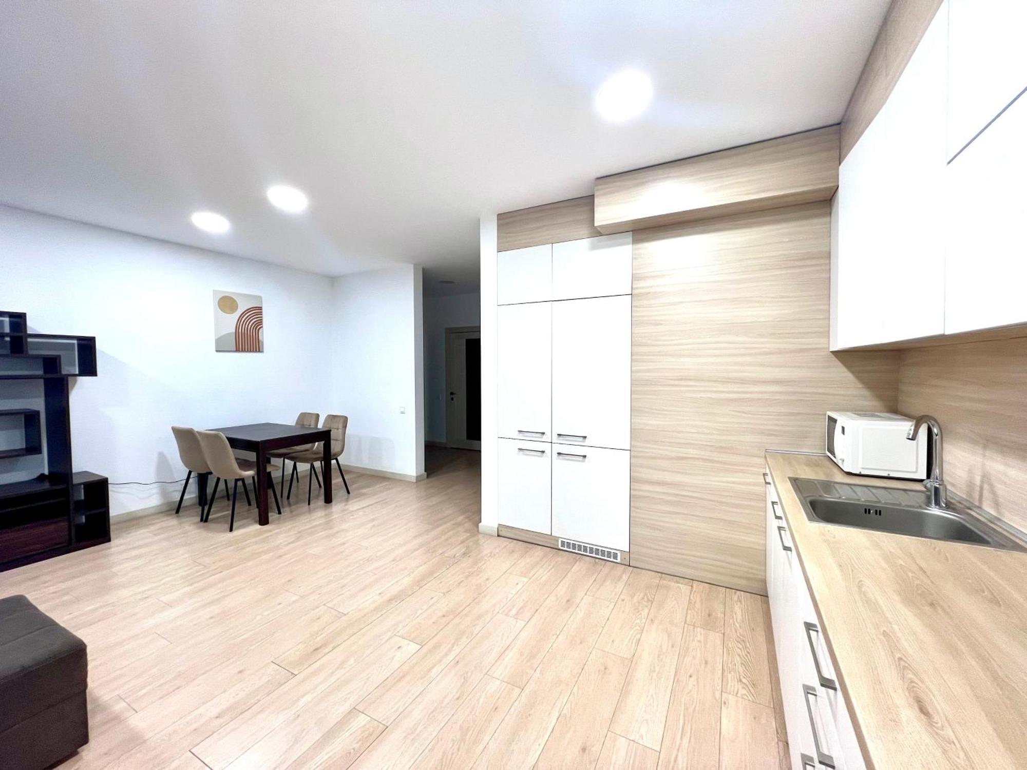 Osapart Comfortable Apartment In A Complex Great Britain Lviv Kültér fotó